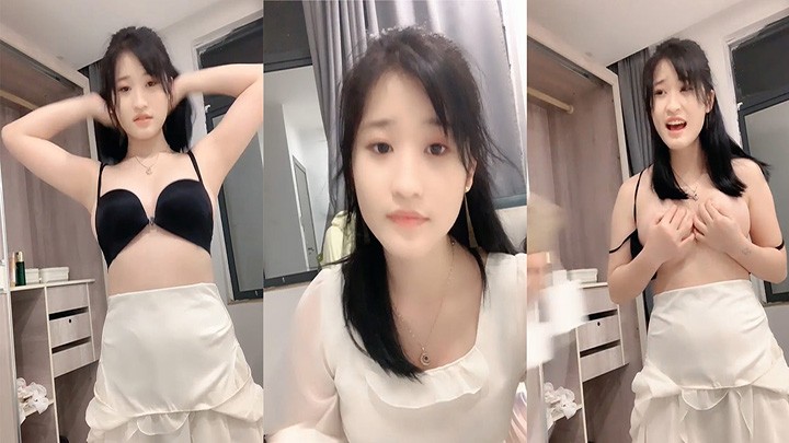 云妹妹-好漂亮好甜啊-自慰！一字马！好想操